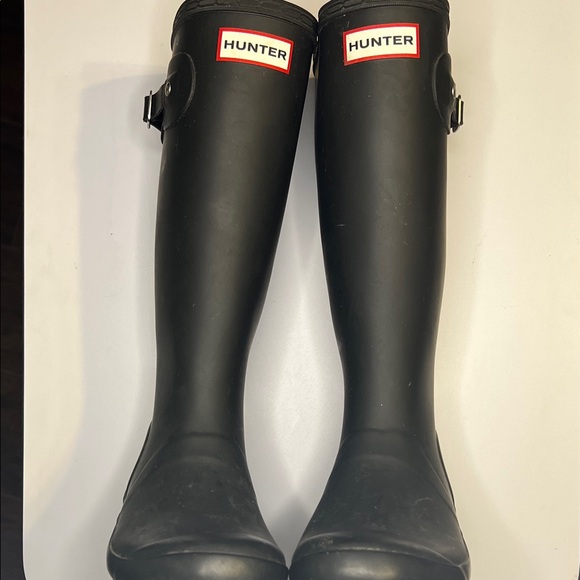 Hunter Kids Black Rain Boots - Picture 1 of 4